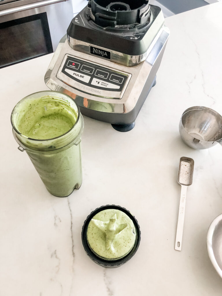Green Smoothie Keeps You Full
